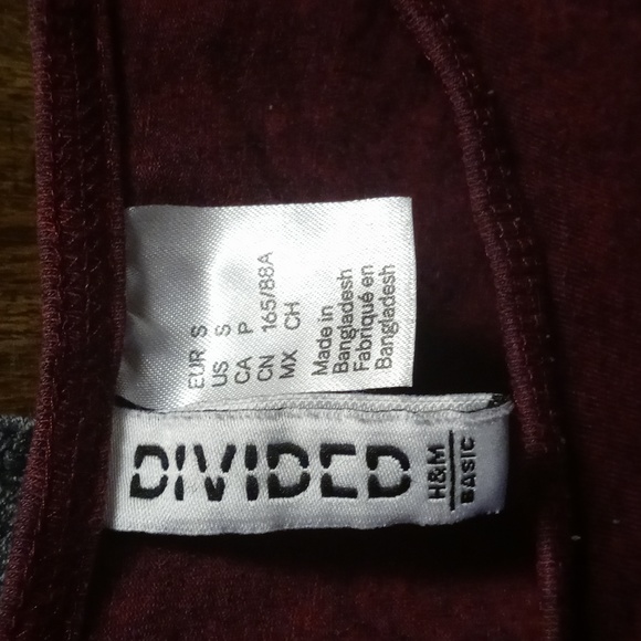 2 Tank Tops - Picture 2 of 3